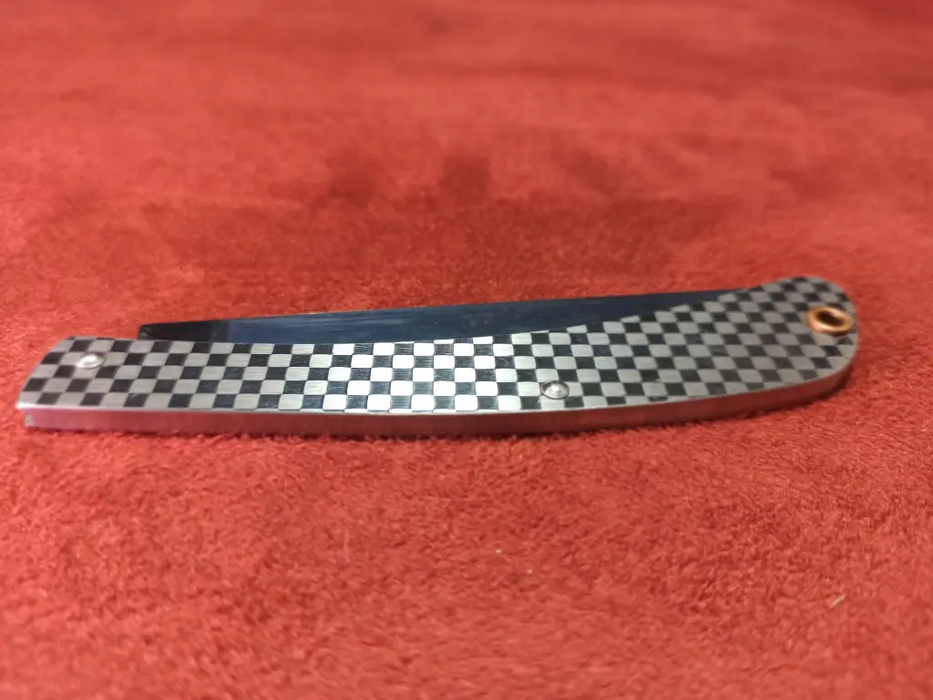 N°1 Full Metal - damier - fermé 2.webp